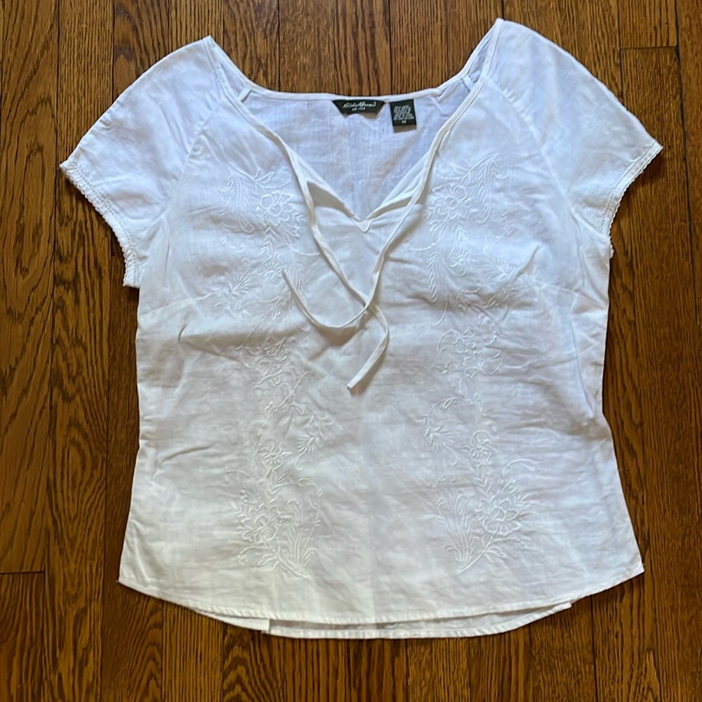 Eddie Bauer White Embroidered Linen Blend V-Neck Top